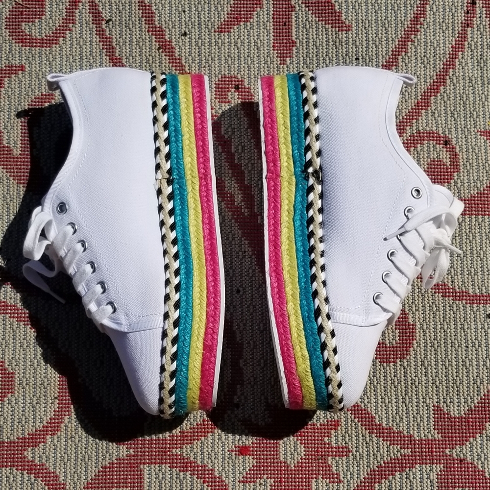 Betsey Johnson Fashion Platform Sneakers - Picture 6 of 11